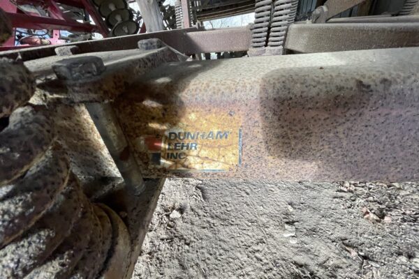 DUNHAM LEHR 9 SHANK CHISEL PLOWa