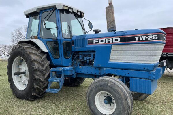 FORD TW25a
