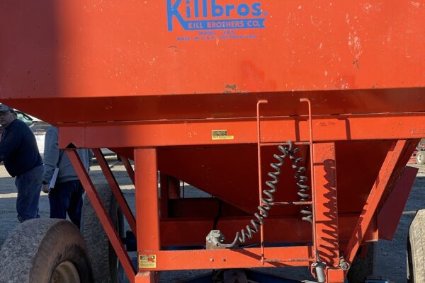 KILLBROS 385 13 TON GRAVITY WAGON2