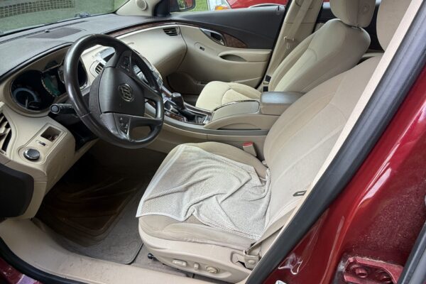 RED CAR 4