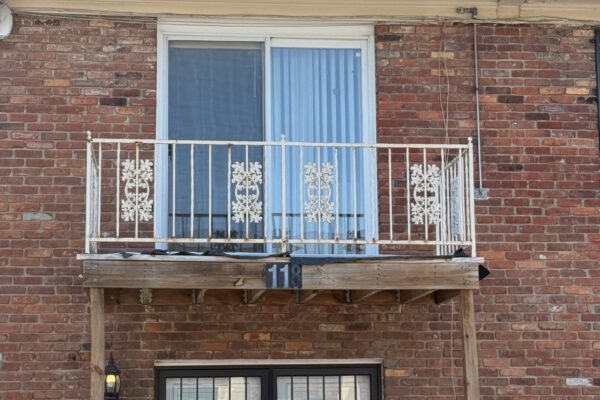 1926 GOLDSMITH LANE #118