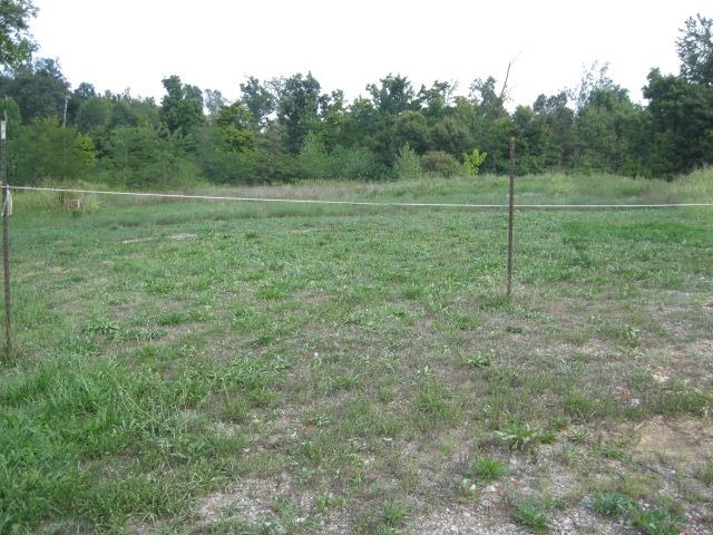 ONLINE ONLY | 6144 N. DIXIE HWY.| ABSOLUTE AUCTION